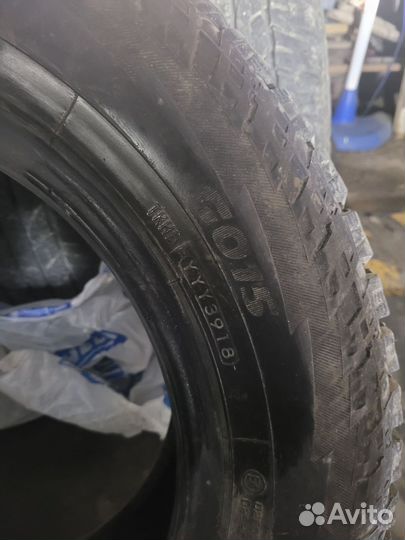 Yokohama Geolandar A/T G015 215/65 R16