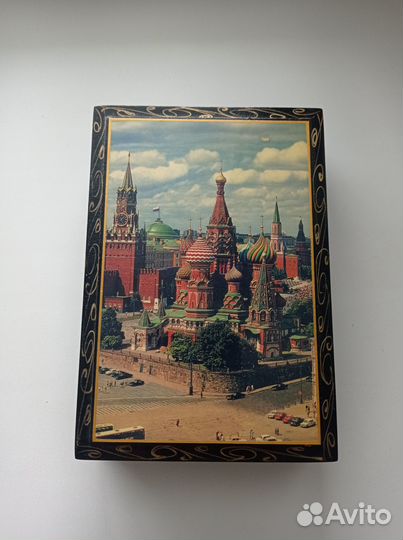 Шкатулка с изображением Москвы Лаковая миниатюра
