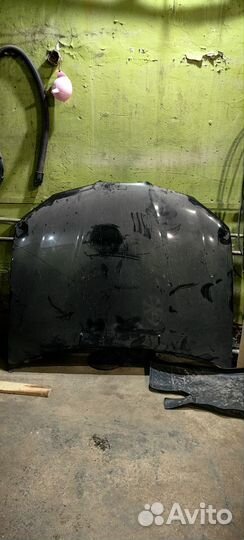 Капот Subaru Impreza