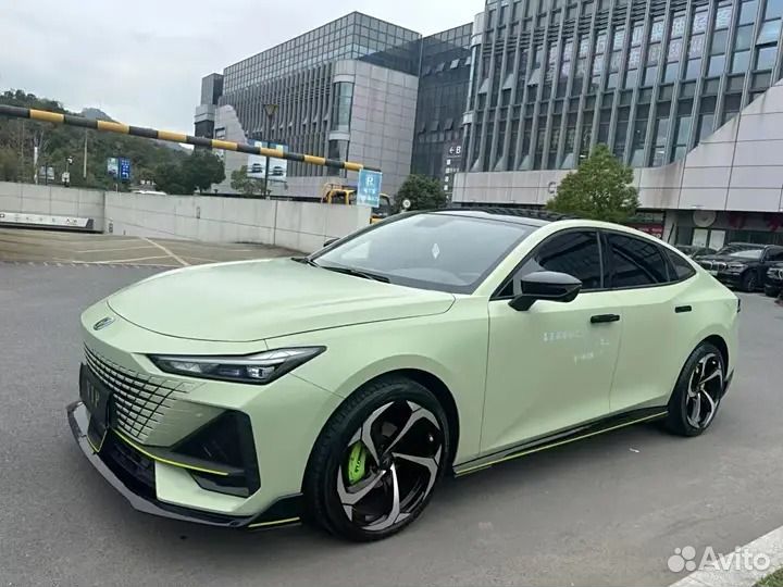 Changan UNI-V 1.5 AMT, 2022, 37 000 км