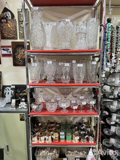 Ваза хрустальная, цветное стекло