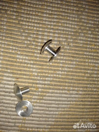 Винт к пехотной Y-портупее с резьбой