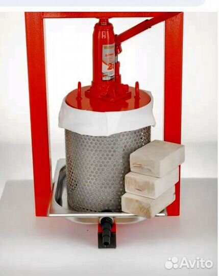 Соковыжималка Умелец