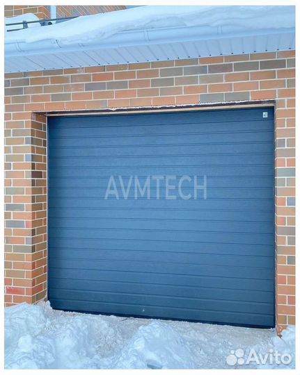 Секционные ворота