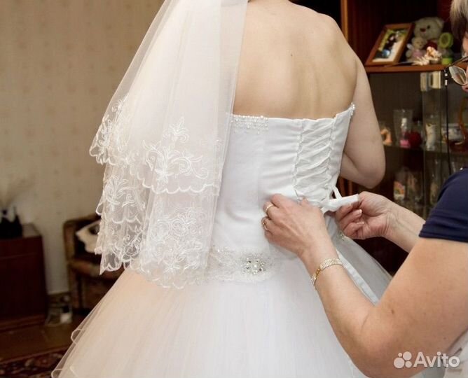 Свадебное платье 48-50 размер