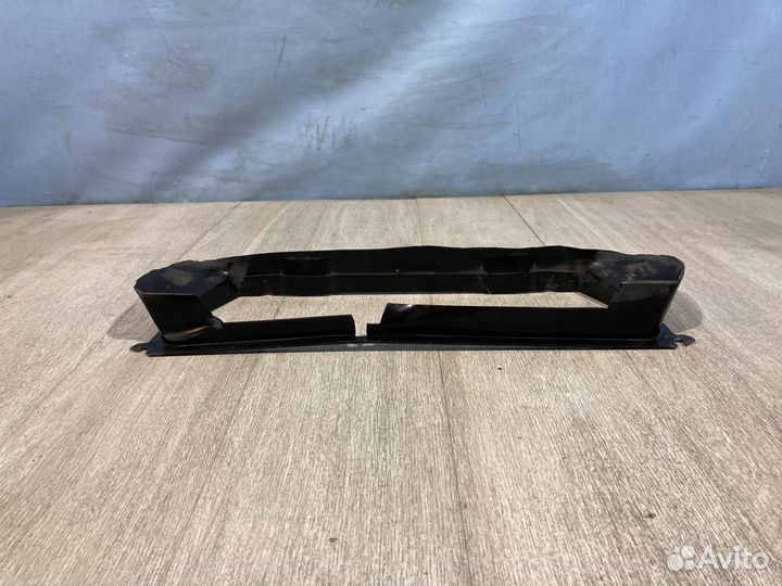 Воздуховод радиатора Вольво Volvo V70 30698168