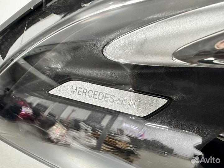 Фара передняя правая Mercedes A-class W177