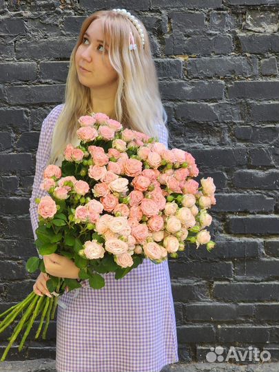 Цветы/букеты/розы /розы кустовые/круглосуточно