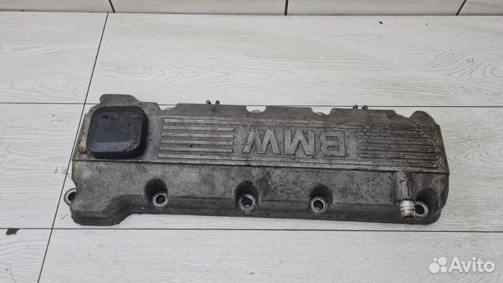 Крышка двигателя Bmw 3 E46 M43TU 1999