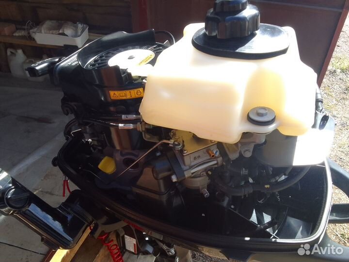 Продам лодочный мотор