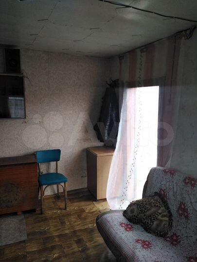 Дача 16 м² на участке 10 сот.