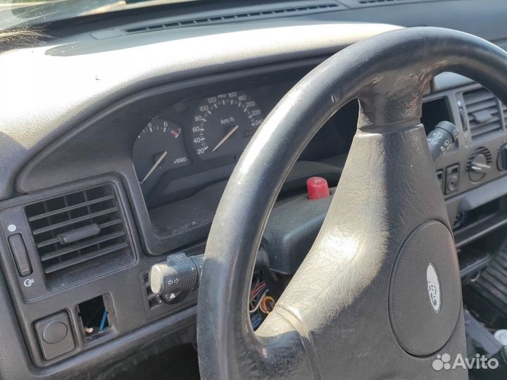 Торпедо Ford Escort