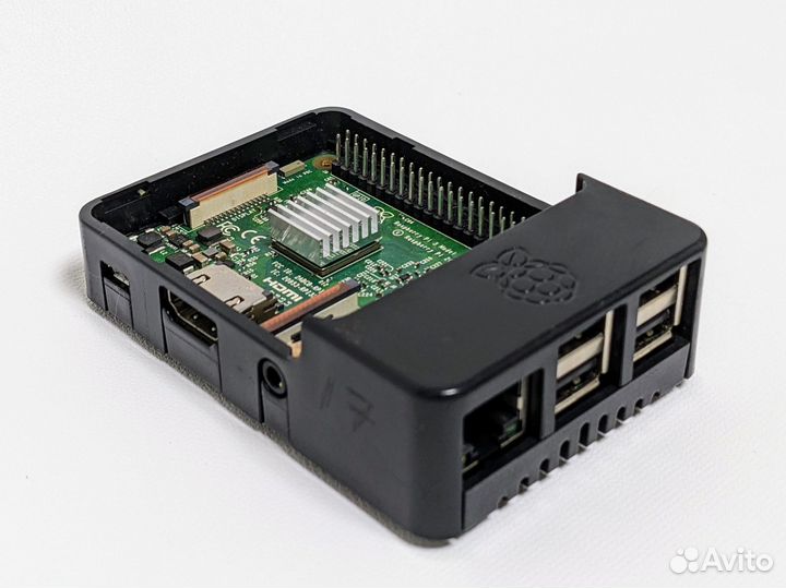 Микрокомпьютер малинка Raspberry Pi 3b