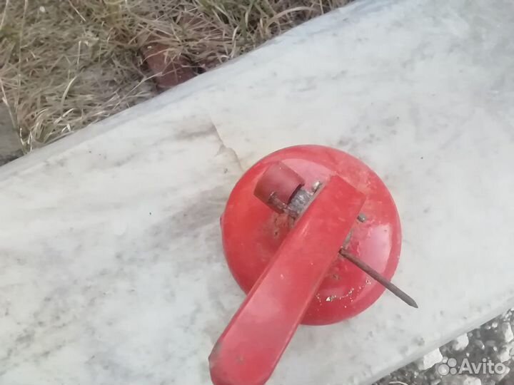 Огнетушитель порошковый
