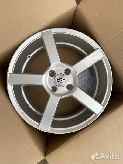 Диски литые R17 V-03