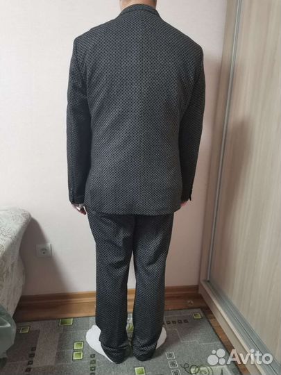 Мужской костюм тройка