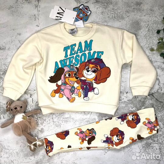 Костюм детский Zara новый