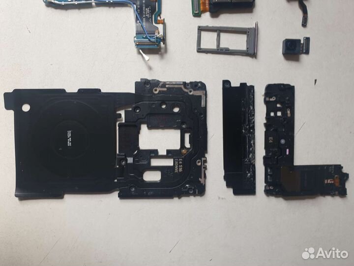 Samsung galaxy S9 plus на запчасти