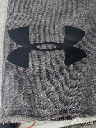 Under armour шорты