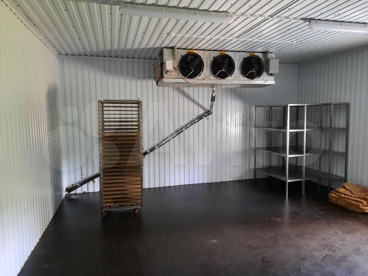 База, пищевое производство 4500 м²