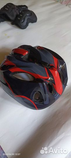 Шлем и полная защита для велосипеда/роликов/ске