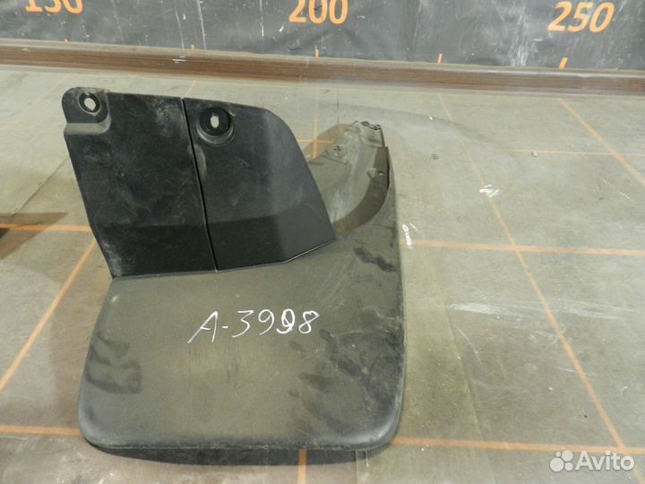 Брызговик задний - Toyota Land Cruiser Prado150