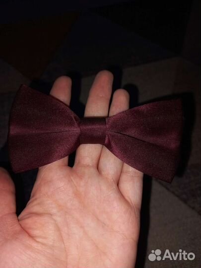 Бабочка и подтяжки