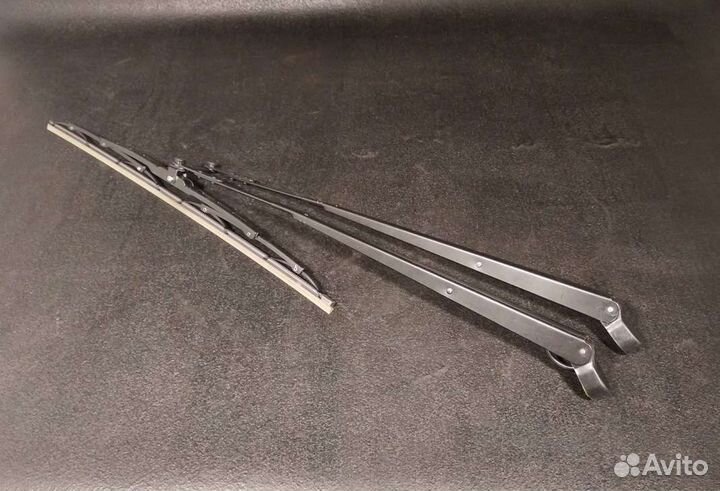 Щетка стеклоочистителя D2801-09510