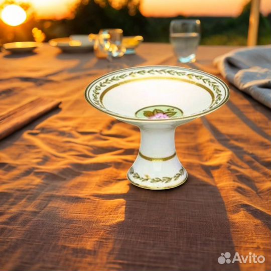 Ваза для фруктов рис. Нефритовый фон