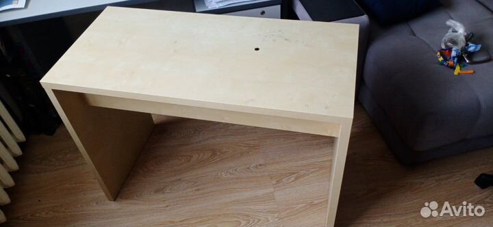 Письменный стол