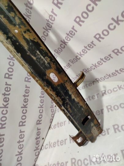 Усилитель бампера задний Hyundai Accent 2008