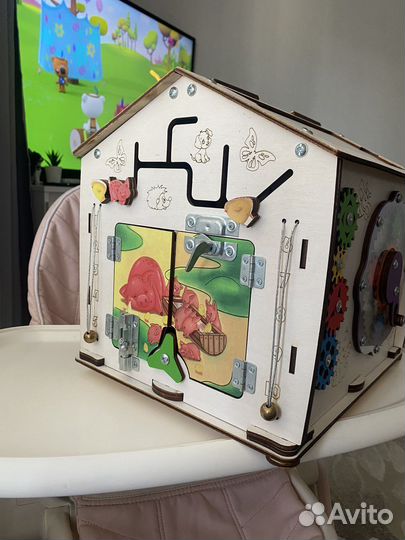 Бизиборд домик со светом