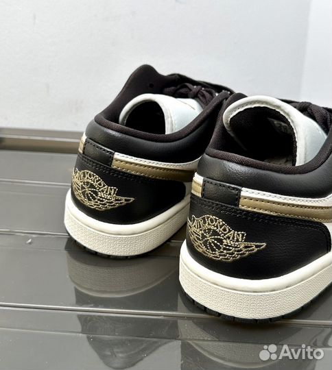 Nike Air Jordan 1 Low Shadow Brown