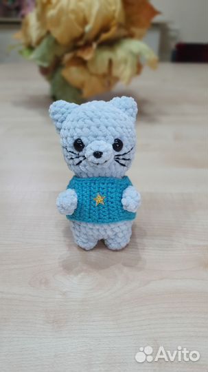 Вязаные игрушки ручной работы крючком гусь