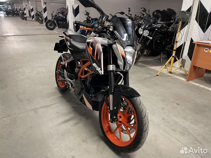 KTM 390 Duke