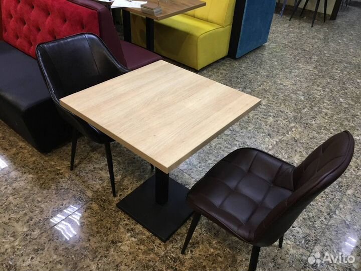 Стол