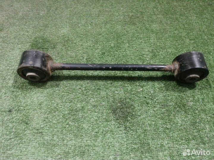 Тяга продольная задняя левая Toyota Land Cruiser