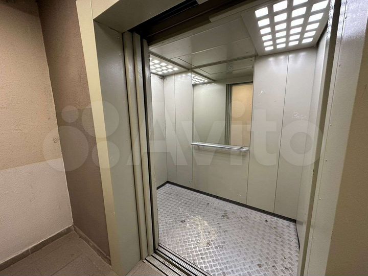 1-к. квартира, 30 м², 6/15 эт.