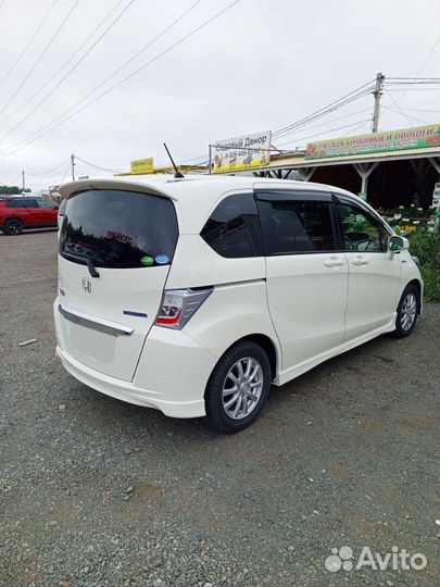 Honda Freed, 2012
