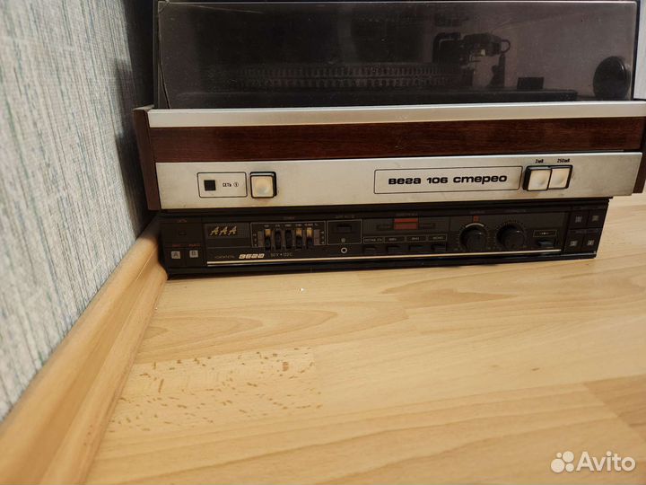 Виниловый проигрыватель вега