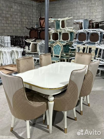 Стол в гостиную \ оплата при получении