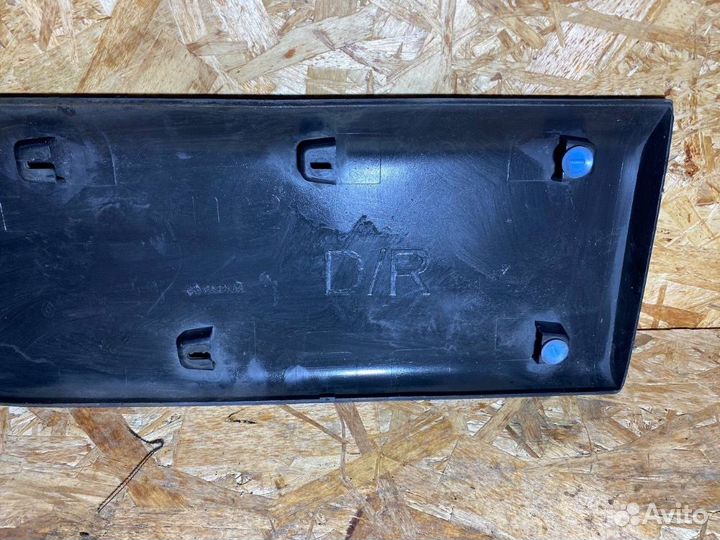 Молдинг двери Opel Vivaro A (2001—2014)