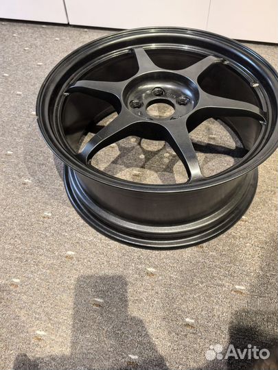 Диски Buddy Club P1 QF R17