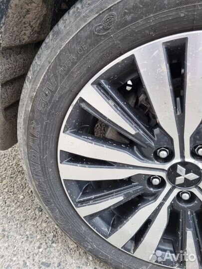 Yokohama Geolandar SUV G055 225/55 R18