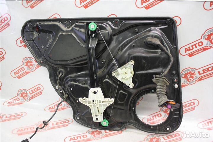 Стеклоподъемник электрический задний правый