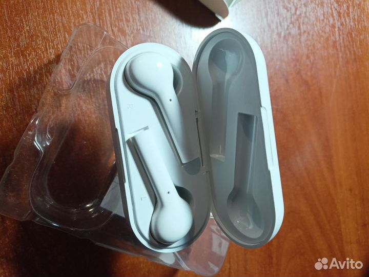 Беспроводные наушники