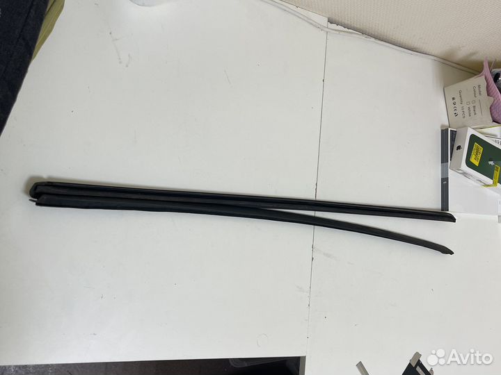 Накладки на лобовое стекло Audi A4 b7