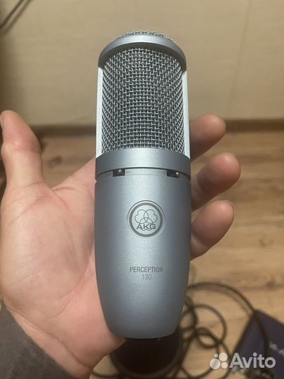 Микрофон akg p120 /M-Audio Fast Track Pro