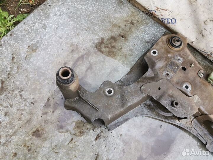 Подрамник Renault Megane III (2008—2014)