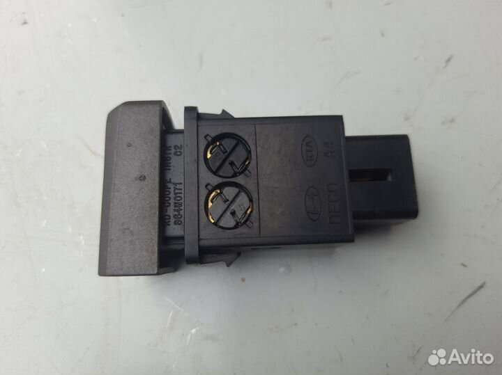 Кнопка задних противотуманок Hyundai Accent 2